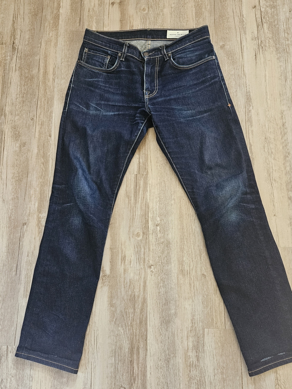 imogene + willie Men's Dark Blue Barton Slim Distressed Demin Cotton Jeans 29